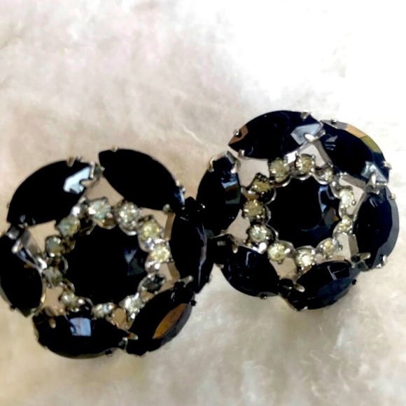 1940’s Black and White Rhinestone Clip On Art Deco Earrings - Picture 1 of 4